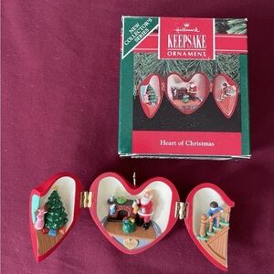 Hallmark Keepsake Ornament Heart of Christmas Locket 1st In Series 1990 RARE HTF
